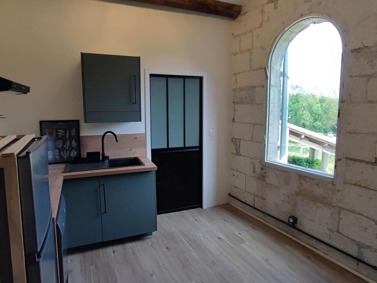 Appartement Au Calme Proche Centre Villeneuve-les-Avignon Ngoại thất bức ảnh